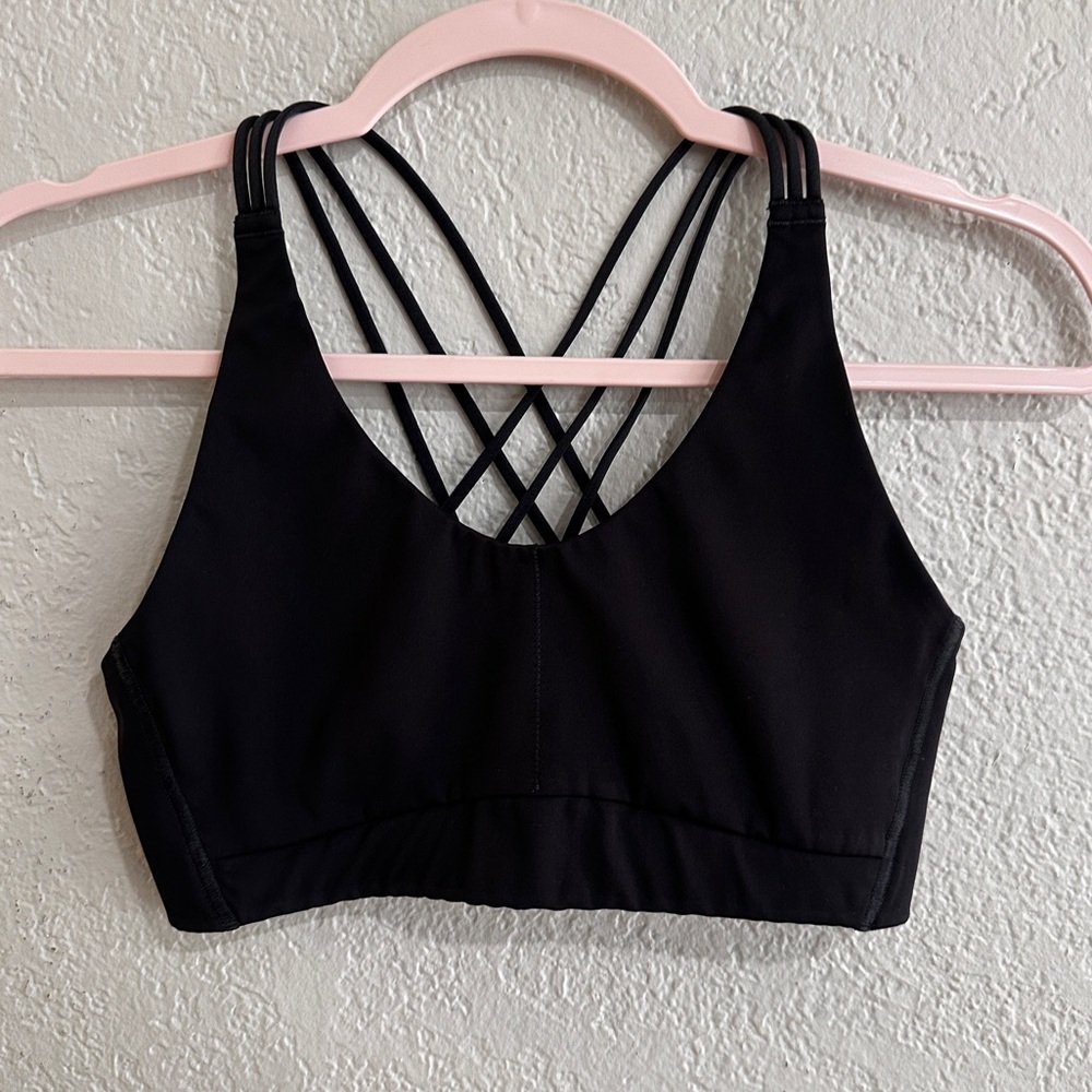 All In Motion Black Strappy Sports Bra Criss Cross Back Size S - Picture 2 of 12